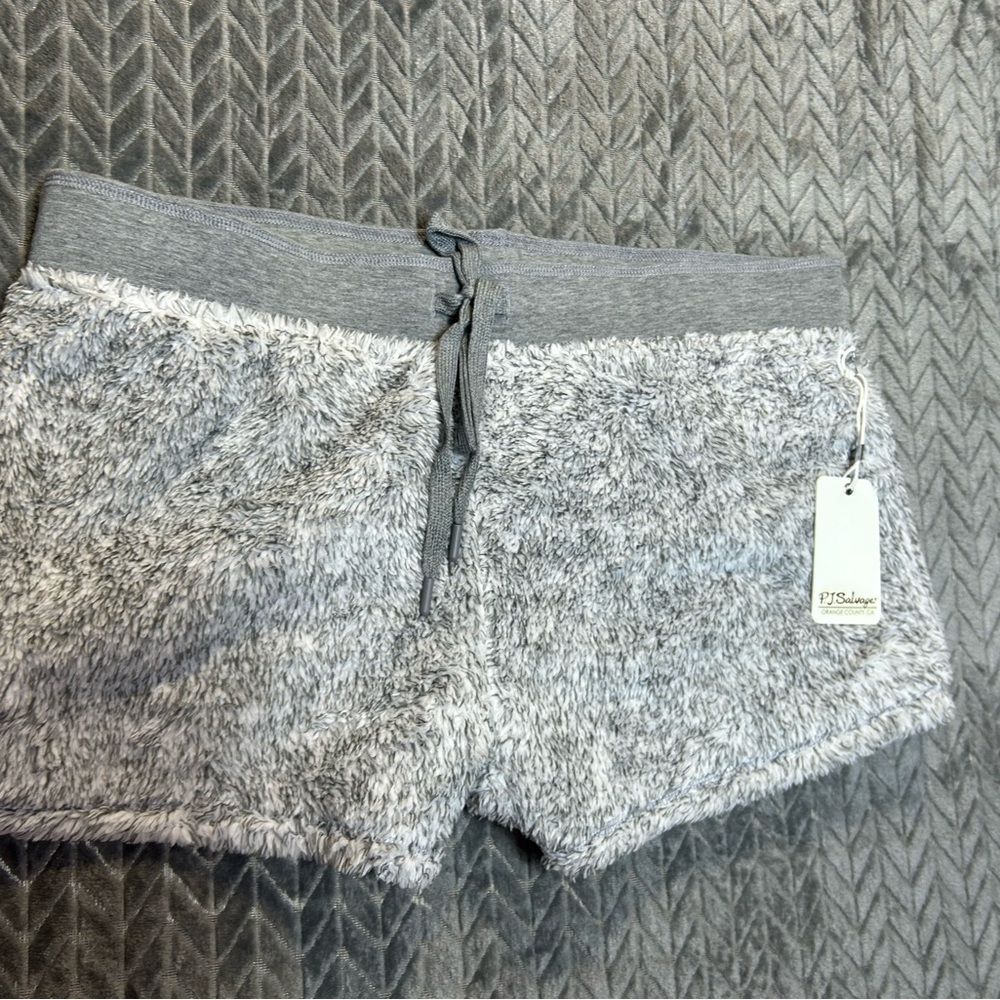 Ladies NWT PJ Salvage Gray Cozy Pajama Shorts Size Large New